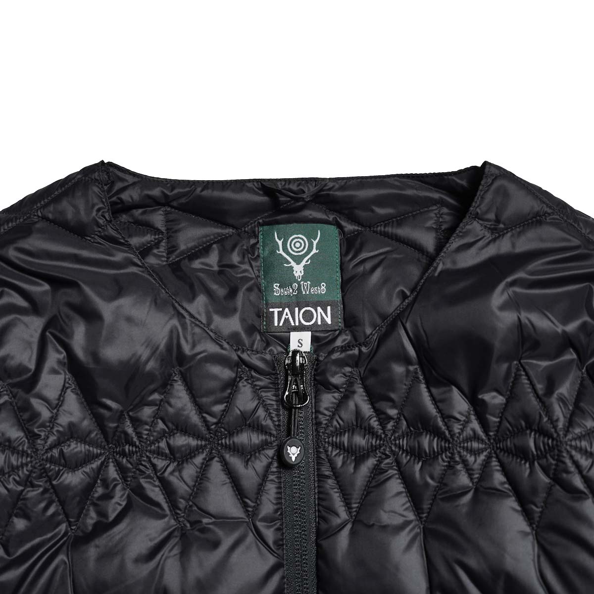 South2 West8 × TAION / Inner Down Jacket (Black) ネック