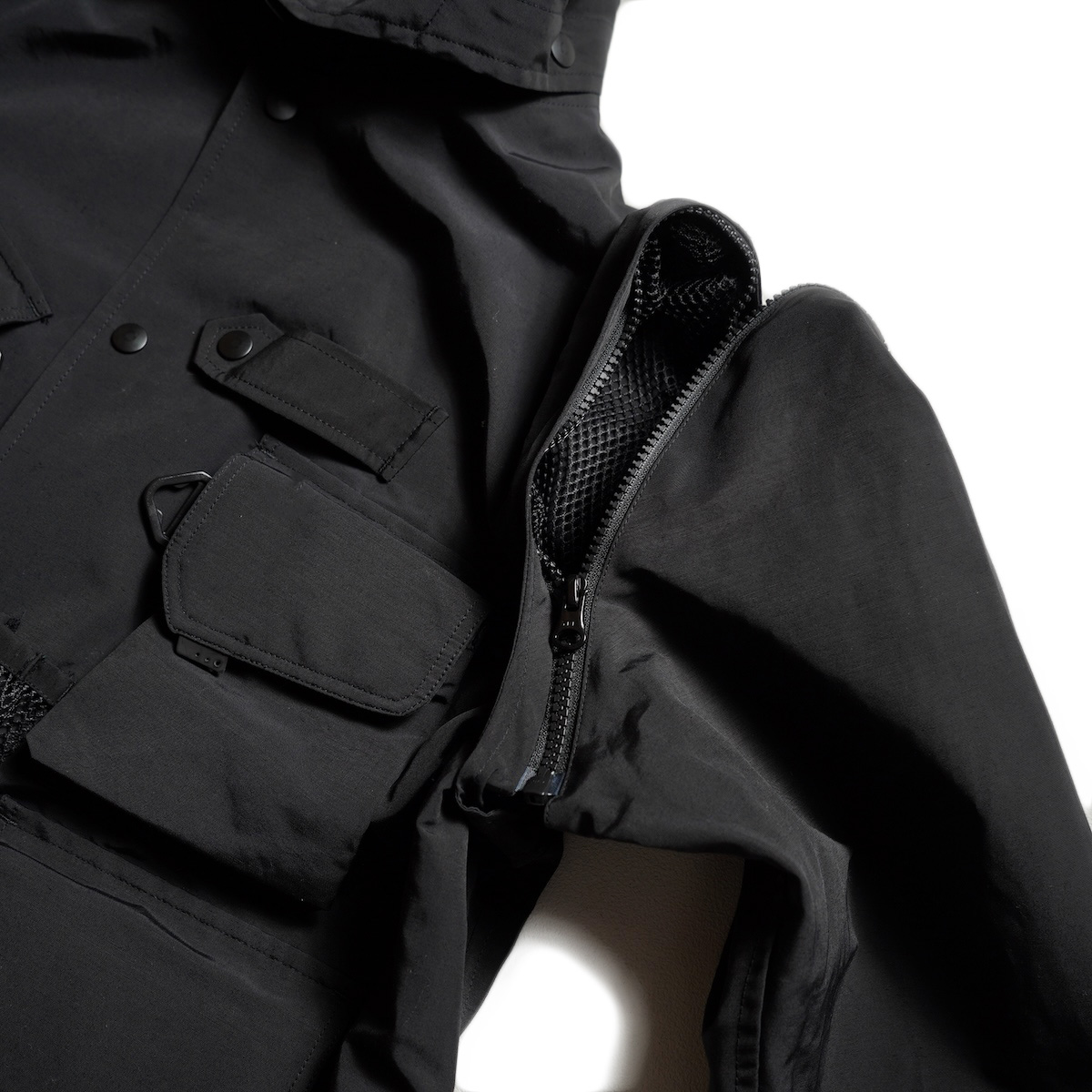 South2 West8 / Tenkara Trout Parka - C/N Grosgrain (Black) 袖ファスナー