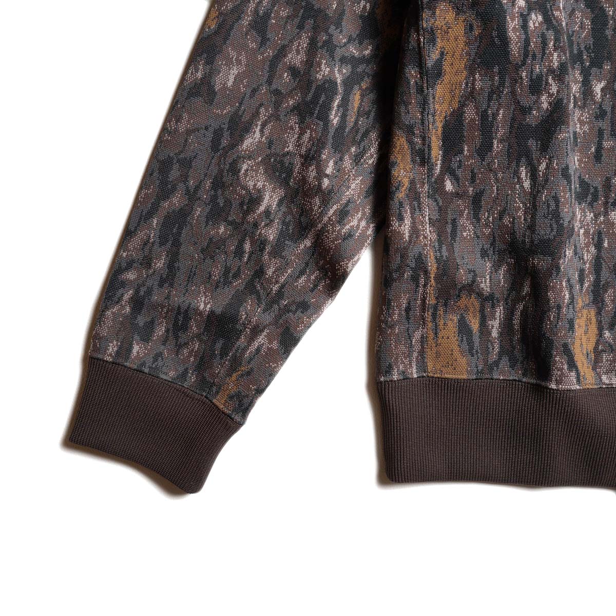 South2 West8 / Trainer Crew Neck Shirt-Horn Camo Jacquard (Brown) リブ