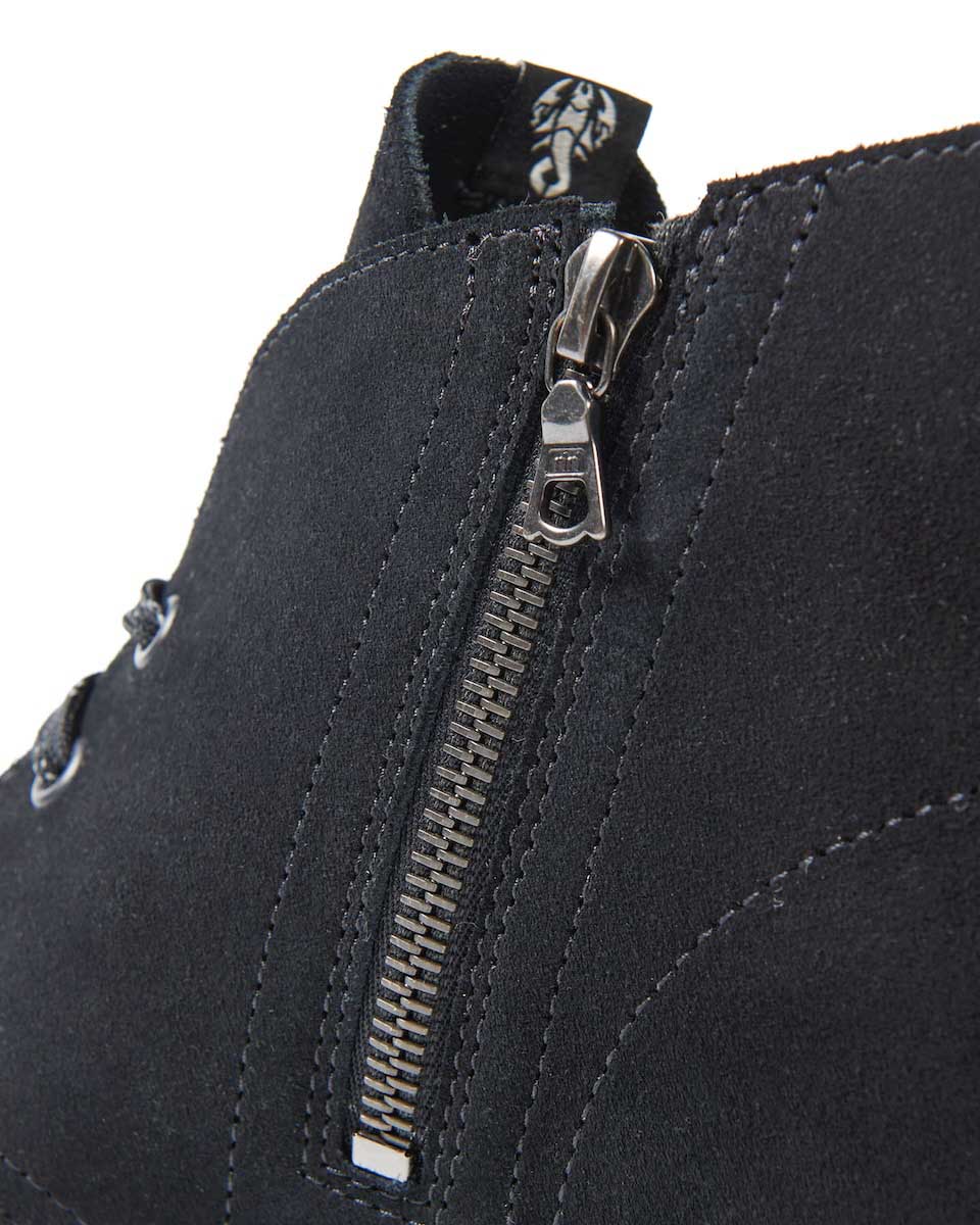 SOPHNET. / CLARKS DESERT BOOTS (Black)