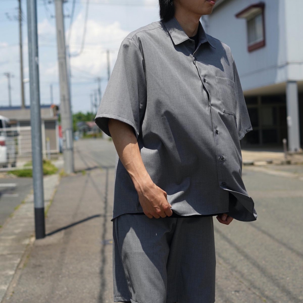 トップス SOPHNET. SUMMER STRETCH WOOL S/S SHIRT SOPHNET.（ソフネット）の「SUMMER STRETCH WOOL S/S BAGGY