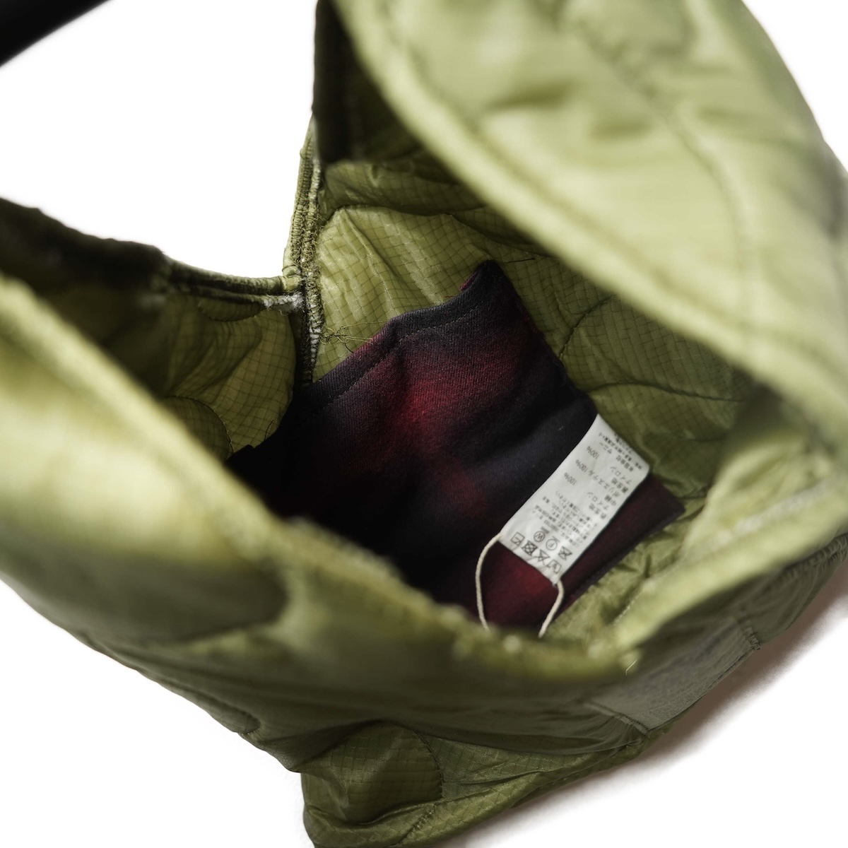 THRIFTY LOOK / TRIANGLE SMALL TOTE (Olive)内側