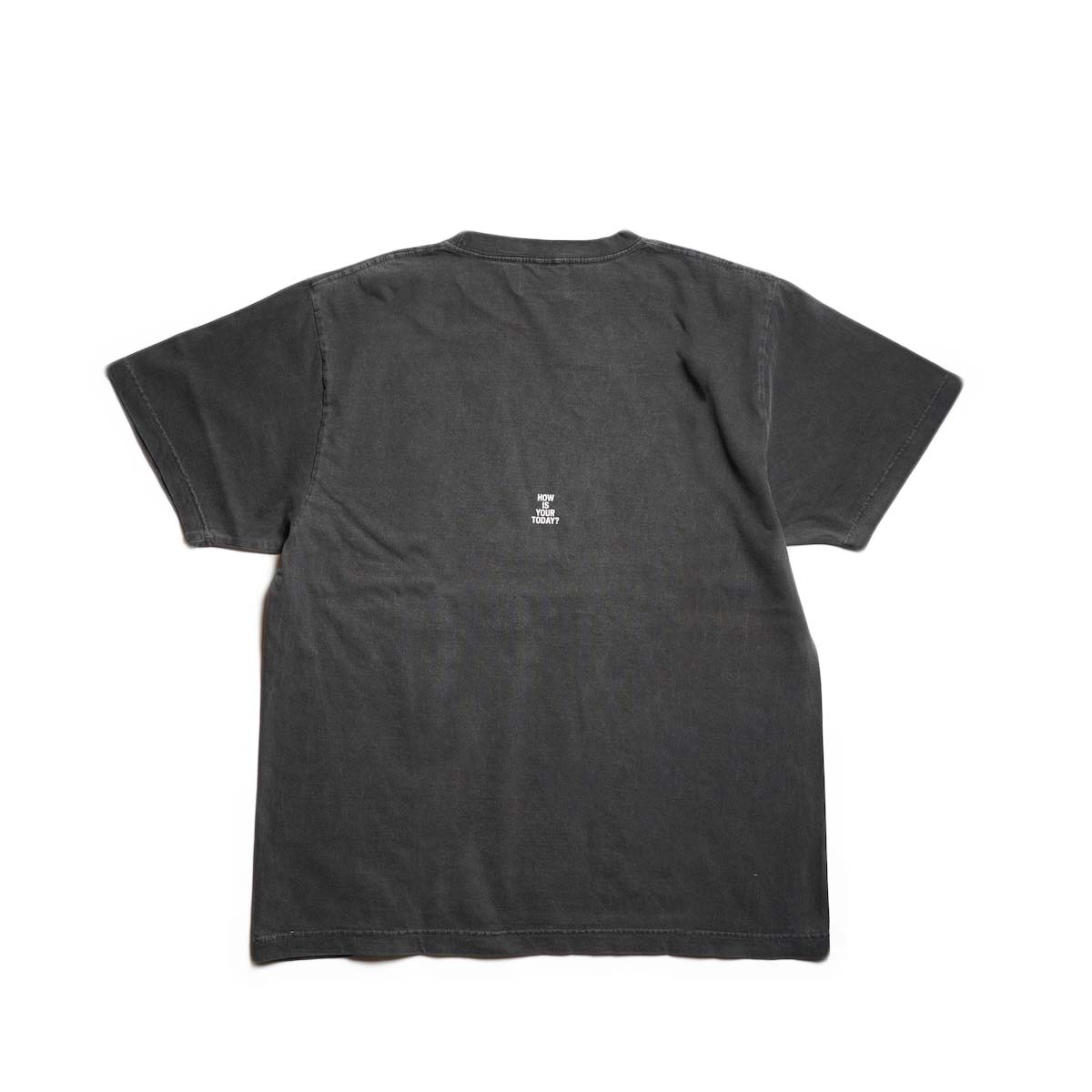 TODAY edition / SEATLE SS Tee (Charcoal) 背面