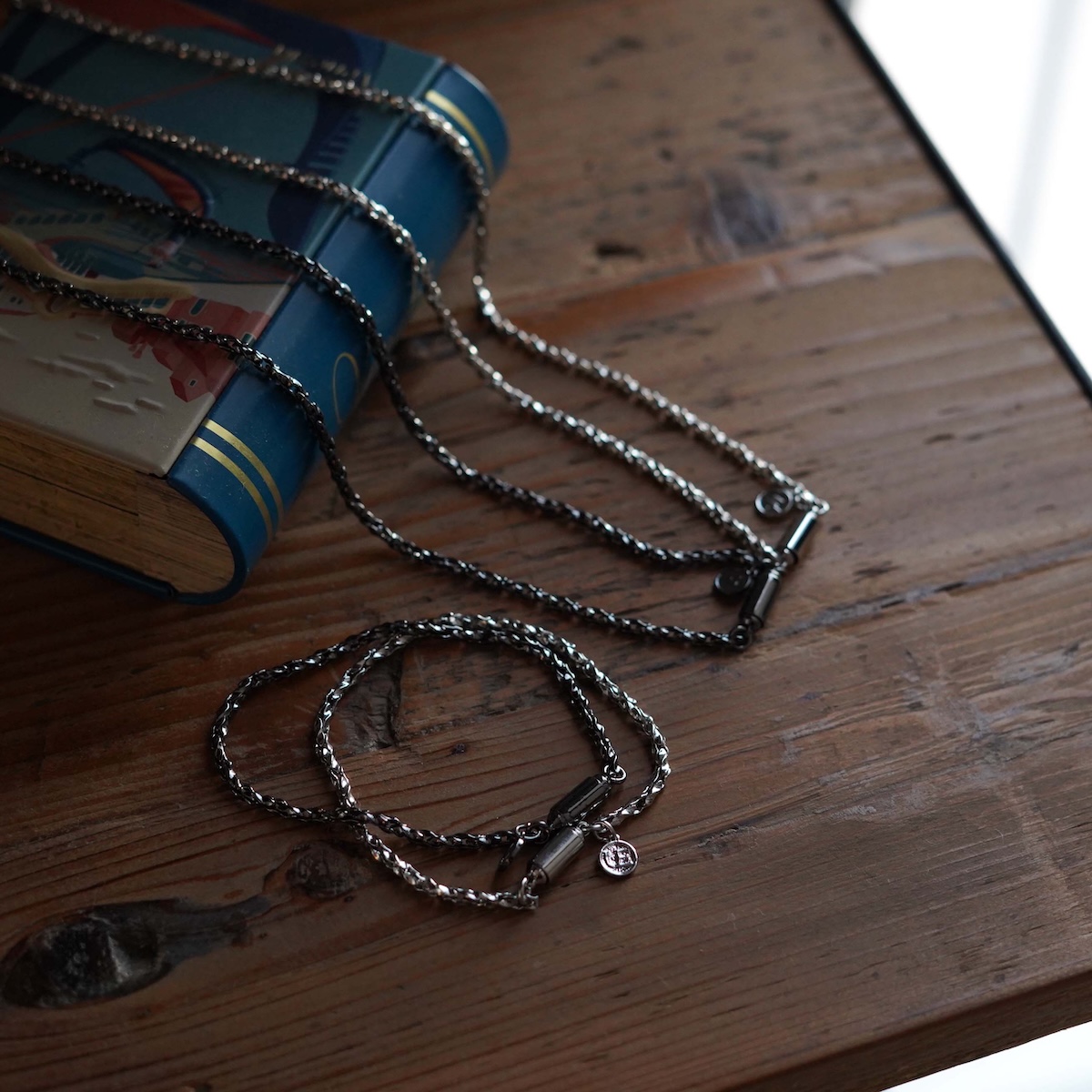 uniform experiment / CHAIN NECKLACE