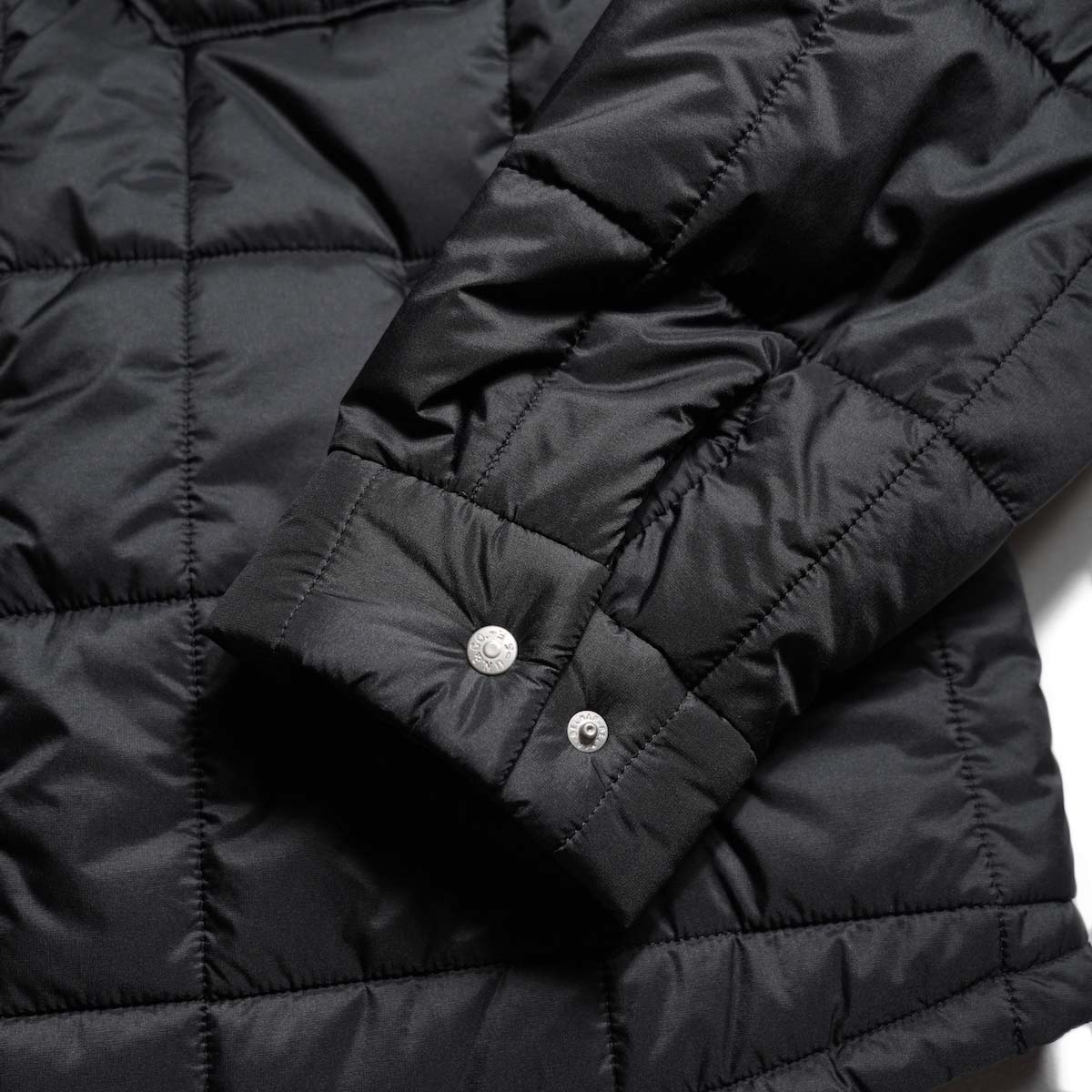 UNUSED / US2570 Padding quilted shirt (Black) 袖ボタン