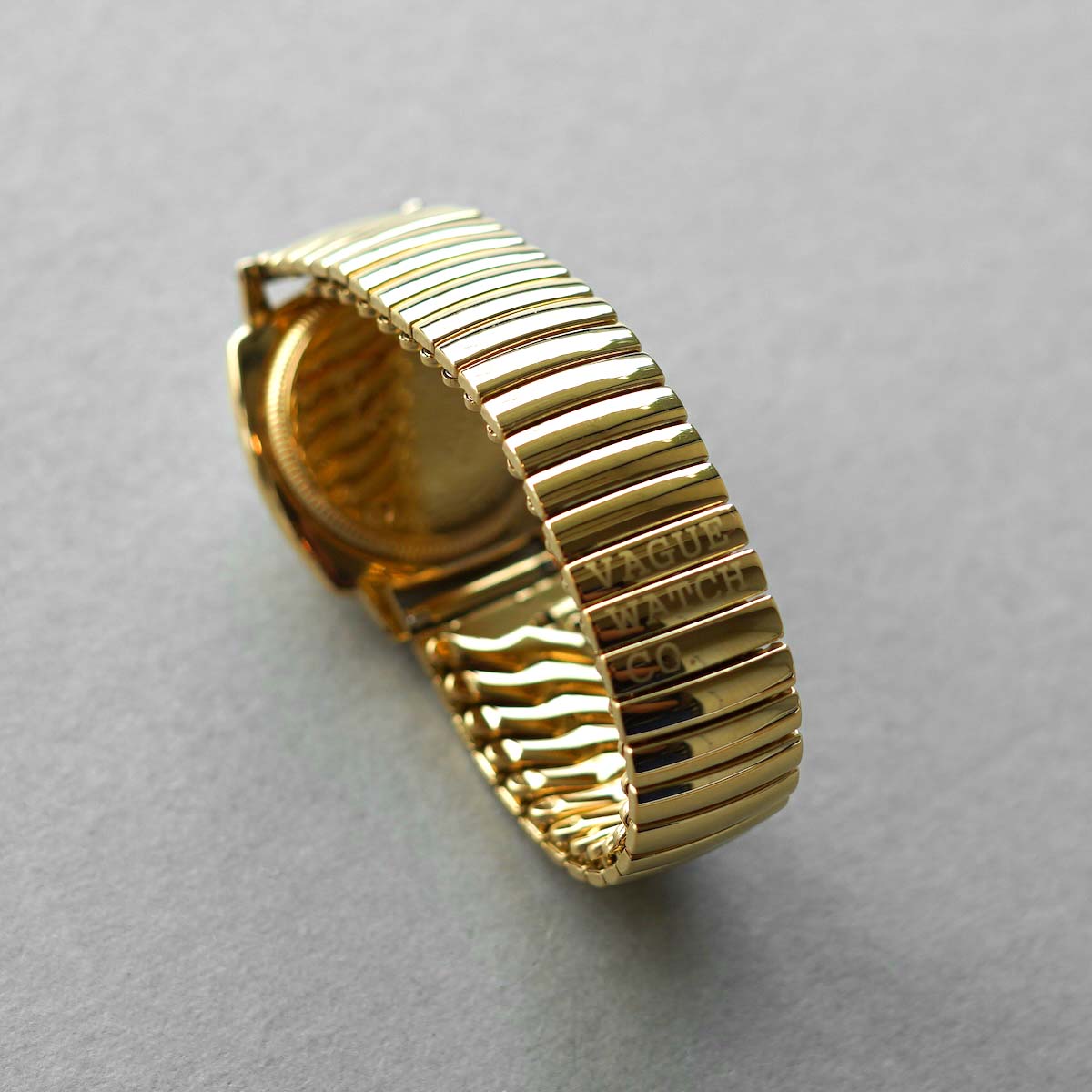 Vague Watch Co. / Coussin 12 Extension (Gold)