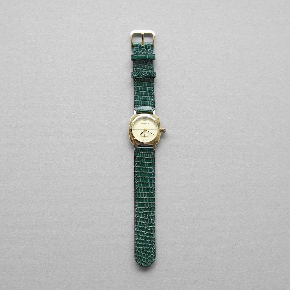 Vague Watch Co. / Coussin Sophie Dress Lizard - Gold