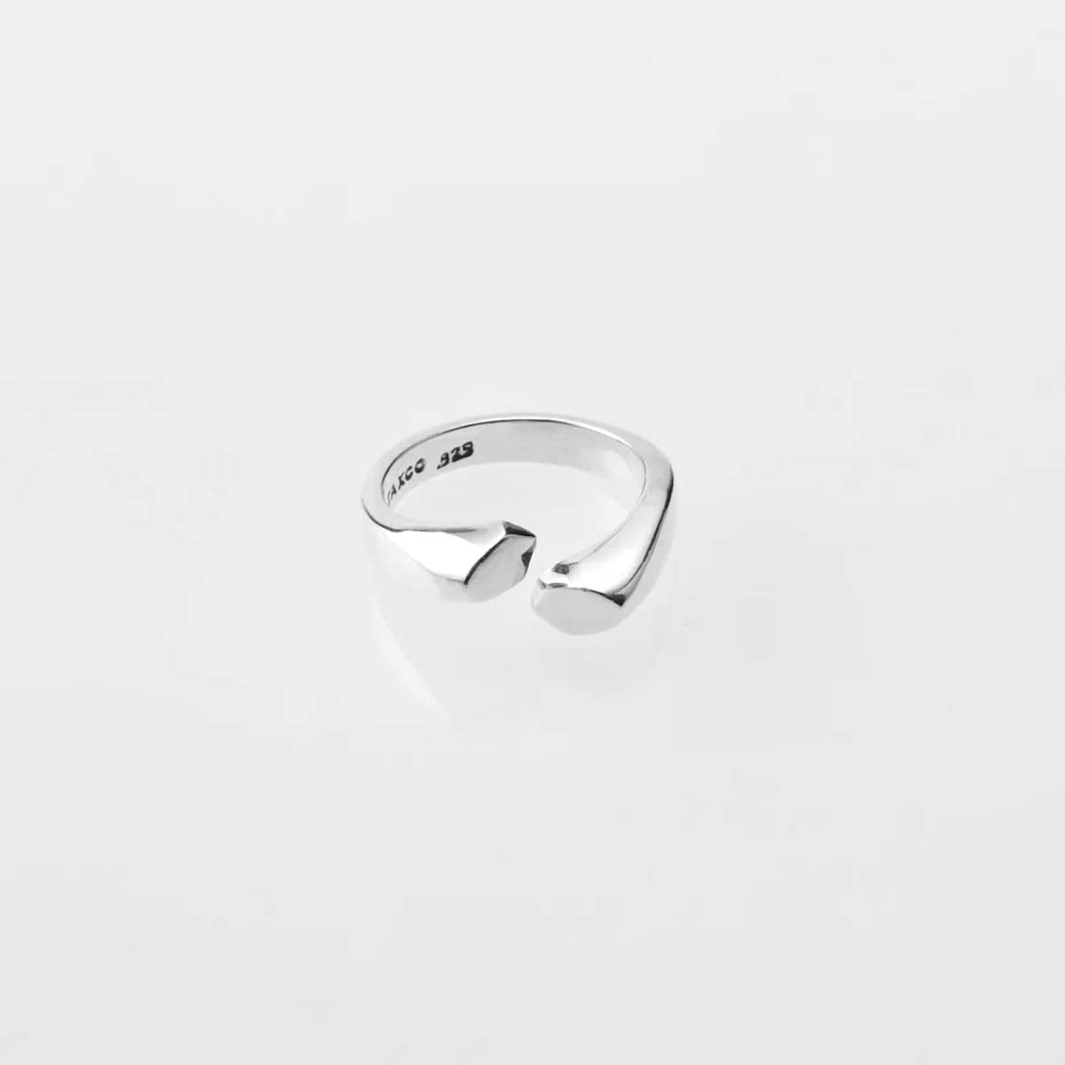 XOLO / Stem Ring