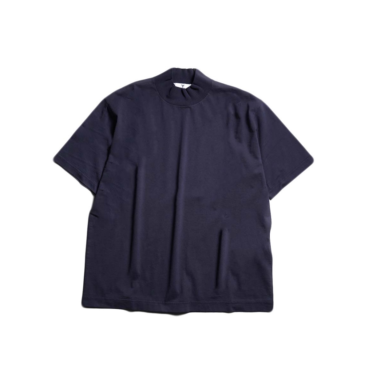 Y / ORGANIC COTTON JERSEY MOCK NECK SHORT SLEEVE T-SHIRT (Navy)
