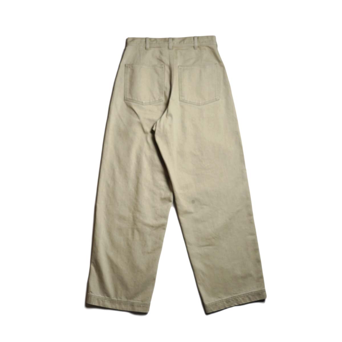 YLÈVE / SUN-FADED COTTON TWILL PANTS (Sage) 背面