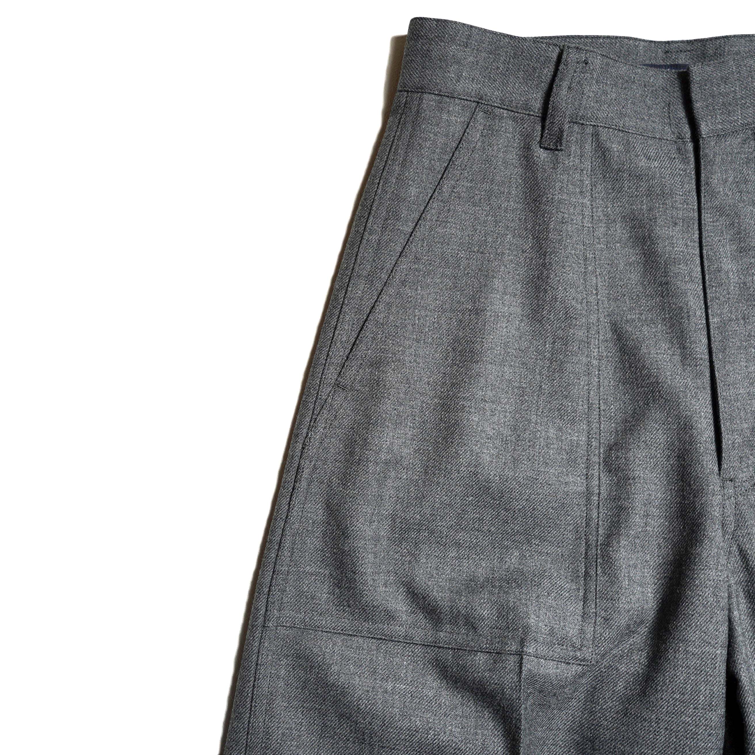 YLÈVE /  DRY WOOL TWILL TROUSERS (Charcoal) ポケット